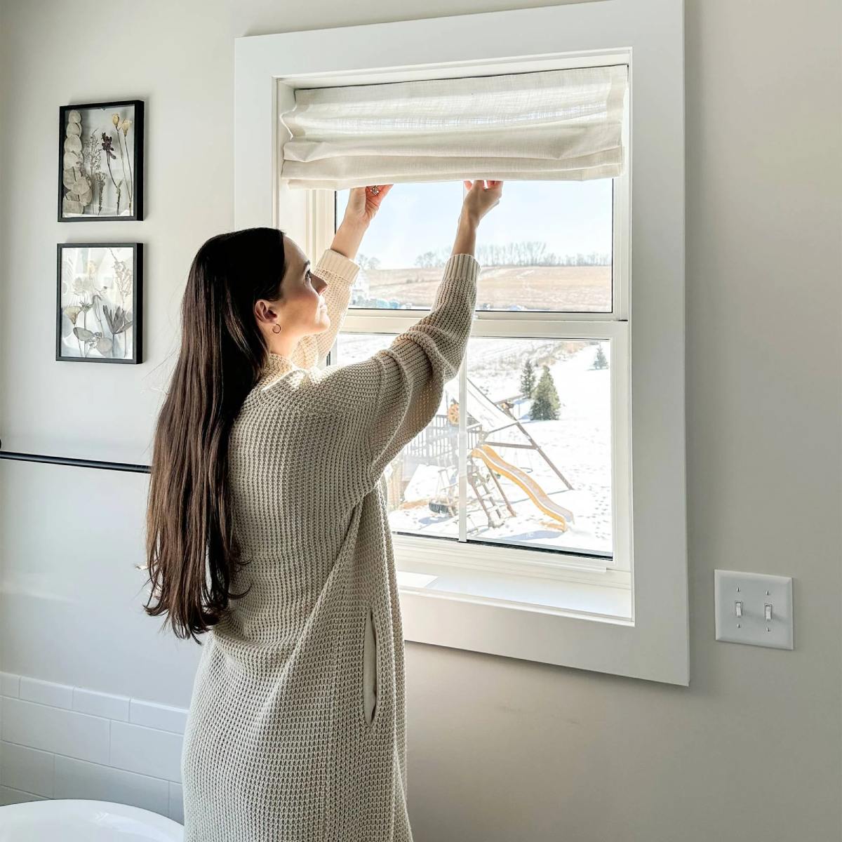 Lilea Custom Linen Roman Shade, Cordless - MorraHome