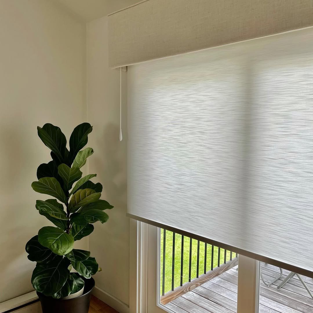 Silas linen Custom roller shades, Cordless - MorraHome