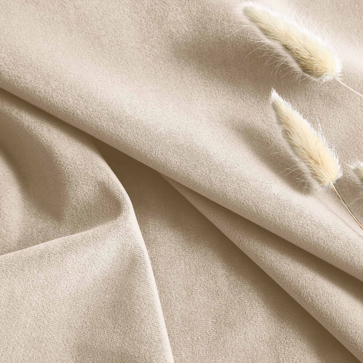 Elara Soft 100% Blackout Velvet Curtains - MorraHome