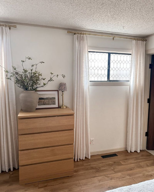 Linen vs. Cotton Curtains: 5 Key Differences You Need to Know Before You Invest