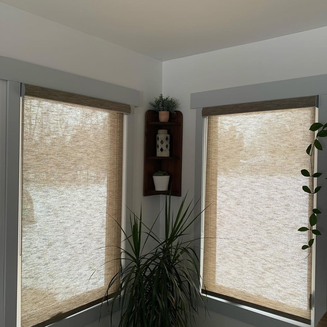 Silas  linen Custom roller shades, Cordless - MorraHome