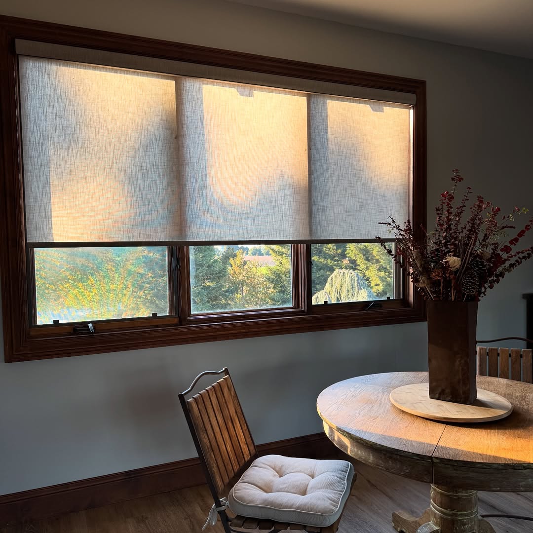 Silas  linen Custom roller shades, Cordless - MorraHome