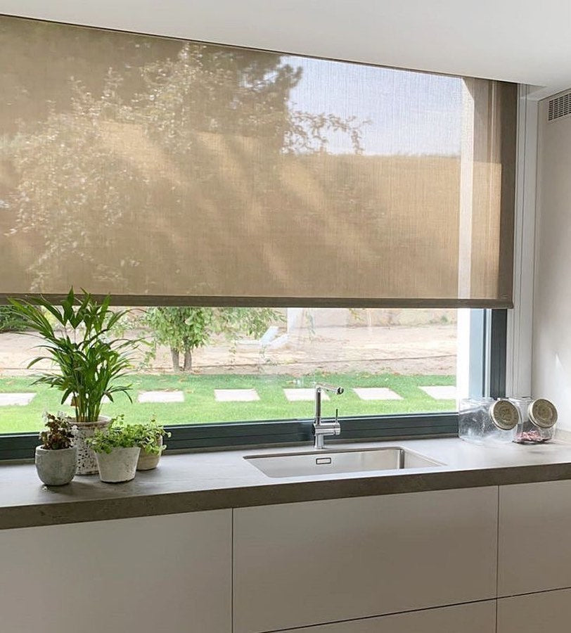 Oatley Premium Light Filtering Roller Shades, Cordless - MorraHome