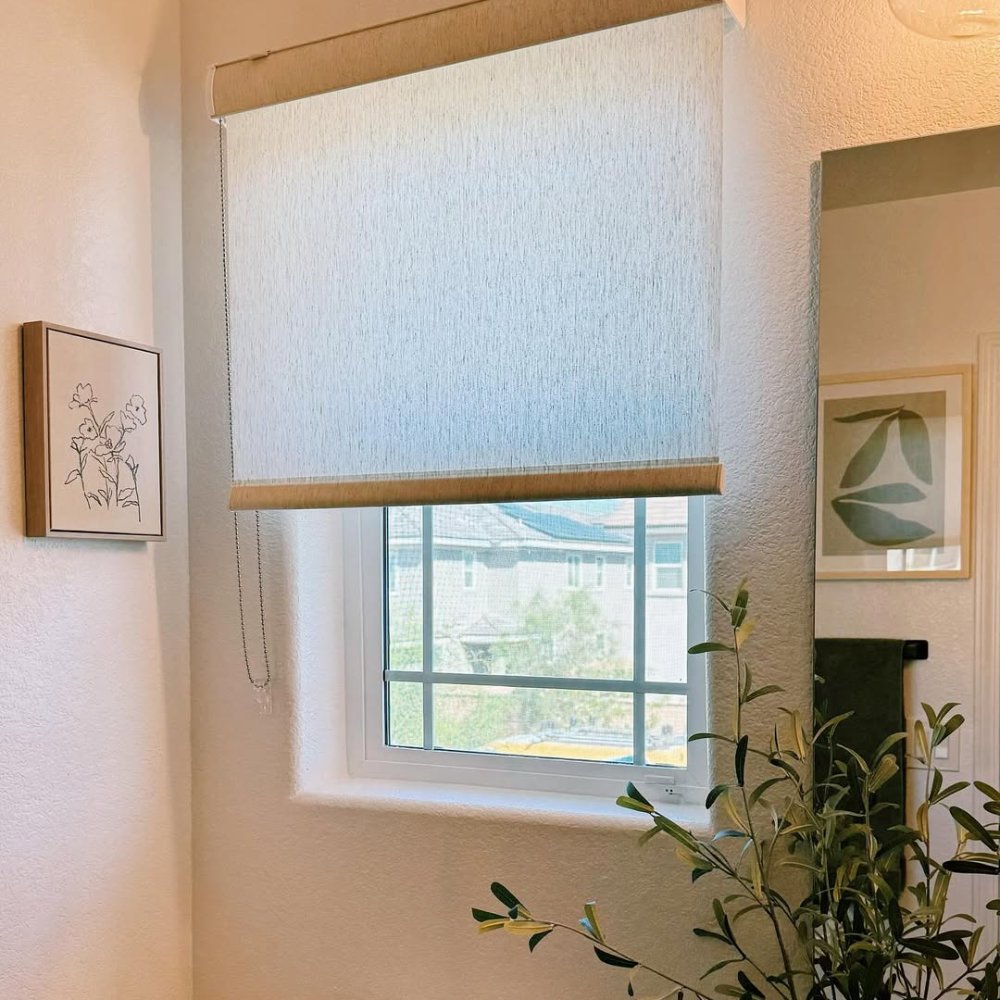Silas  linen Custom roller shades, Cordless - MorraHome